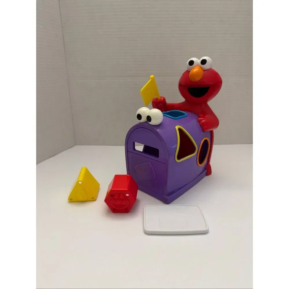 Fisher-Price Elmo's Mailbox Shape Sorter Sesame Street 2008